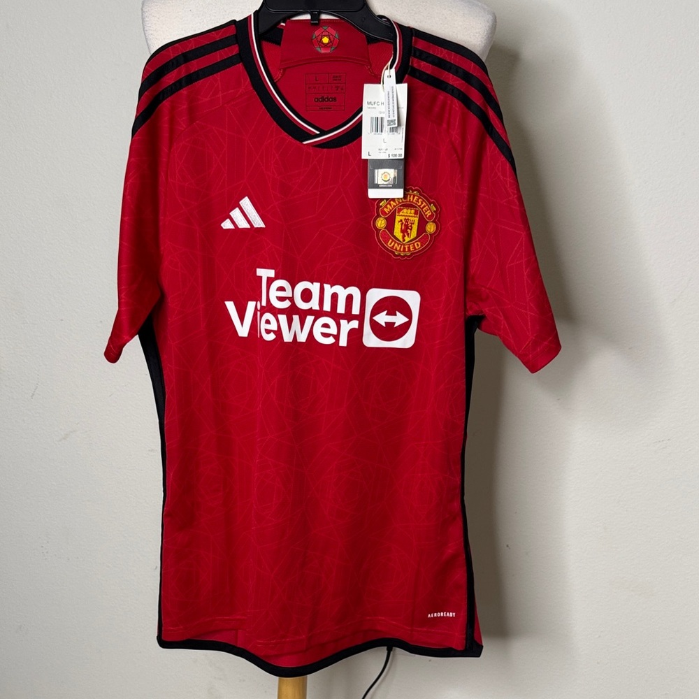 adidas Manchester United sports shirt NWT size large slim fit embroidered patch